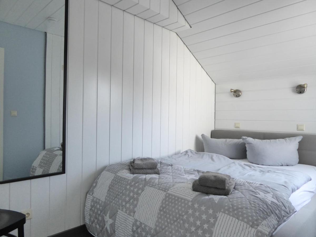 Apartment Citystar Winterberg Ferienwohnung 5 Pers Pool Sauna Ps4 Terrasse Near Bikepark Exterior photo